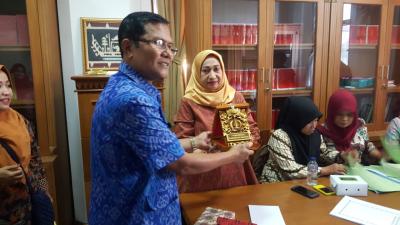 kunjungan bagian hukum dan ham setda kabupaten wajo, provinsi sulawesi selatan